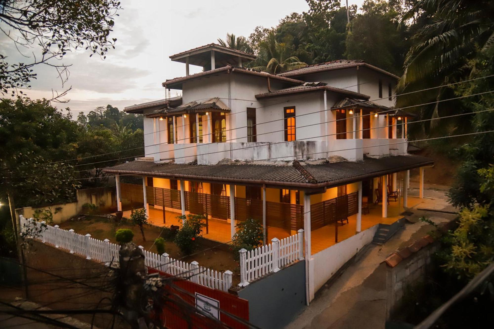 Stellar Inn Peradeniya Εξωτερικό φωτογραφία